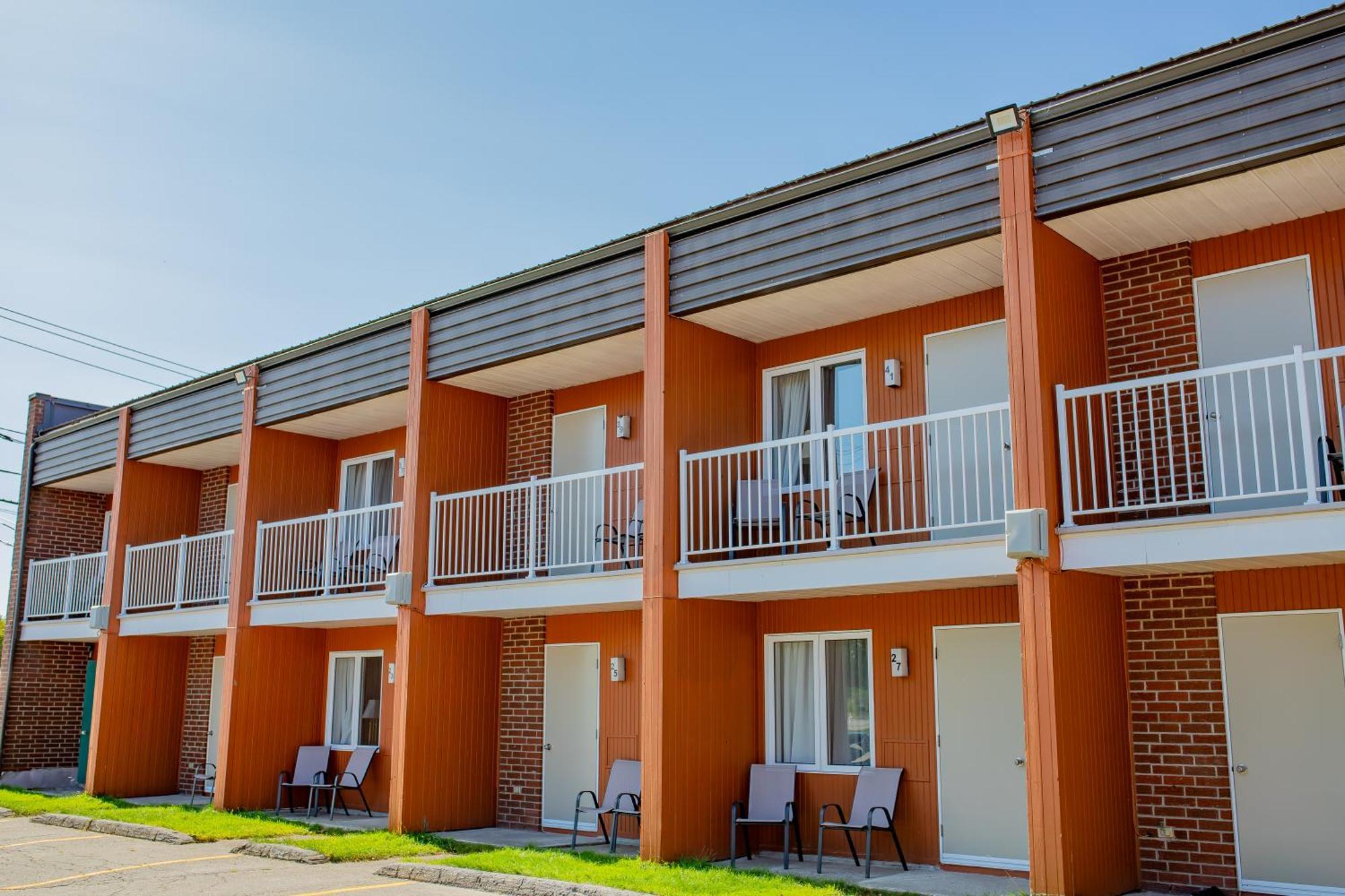 לז אסקומן Complexe Hotelier Escoumins מראה חיצוני תמונה