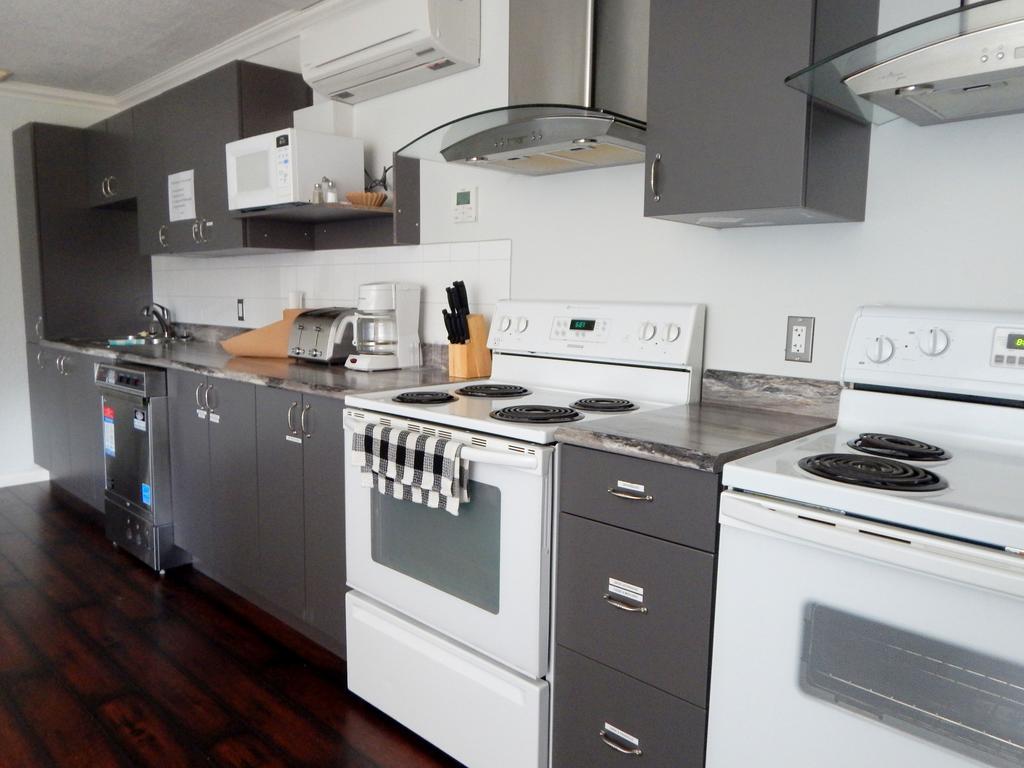 לז אסקומן Complexe Hotelier Escoumins מראה חיצוני תמונה